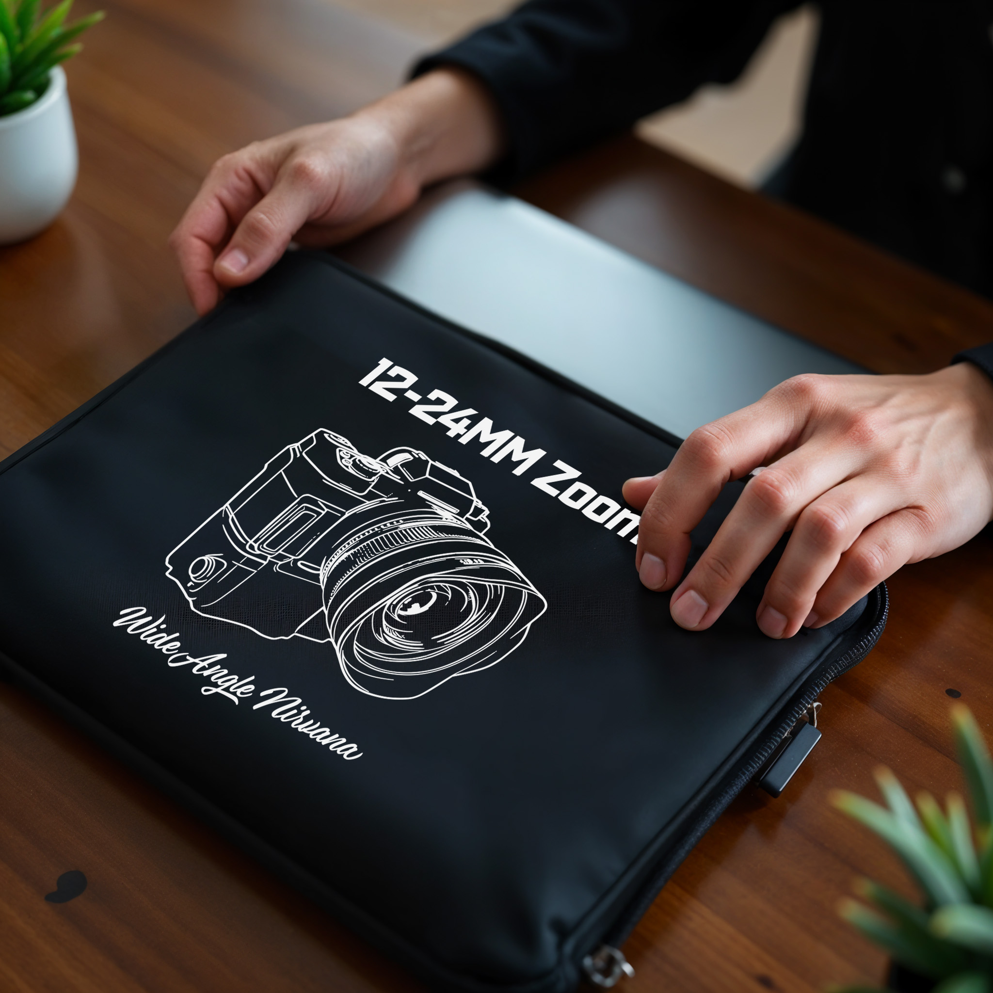 Shutter Swag Designs photography theme laptop sleeve 12-24mm Zoom lens design