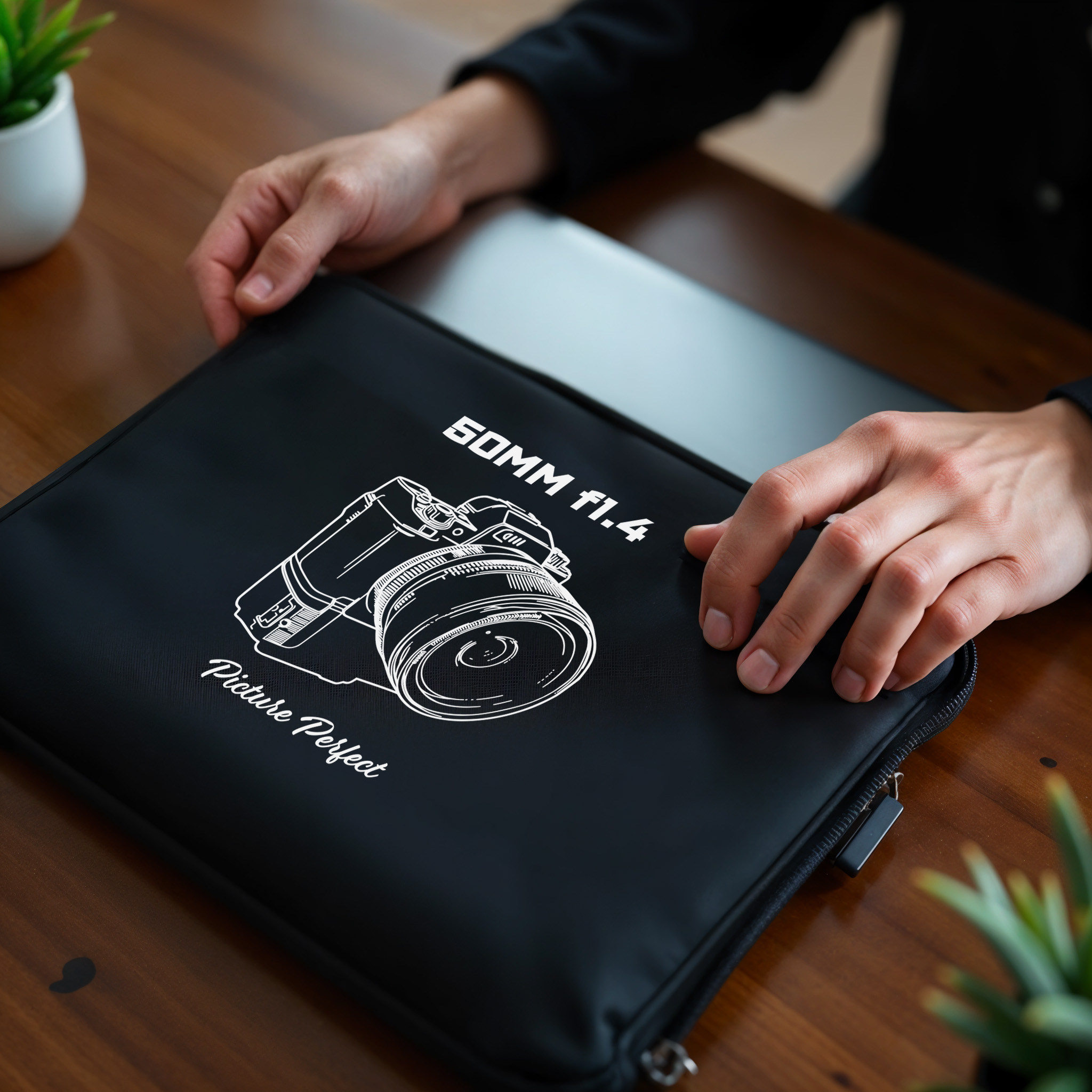 Shutter Swag Designs 50mm f1.4 Camera Lens Photographer Laptop Sleeve 15in